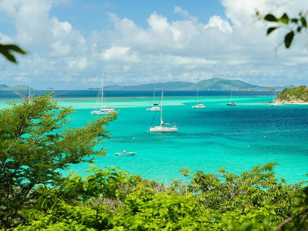 Discover Sailing Caribbean Sailing Lessons